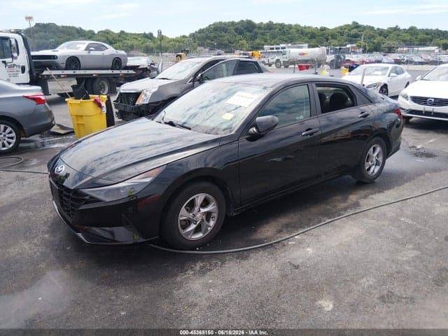 2022 HYUNDAI ELANTRA SE 2