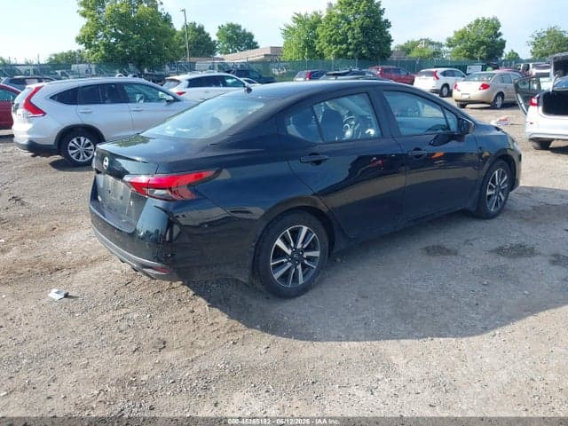 2025 NISSAN VERSA 1.6 S 4