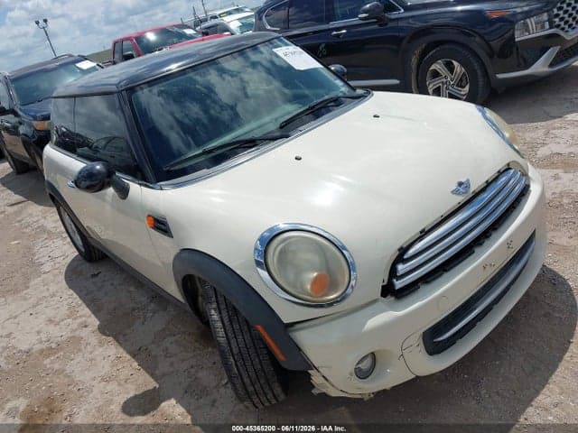 2013 MINI HARDTOP COOPER 1