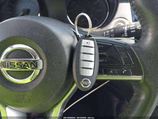 2019 NISSAN ROGUE SV 11