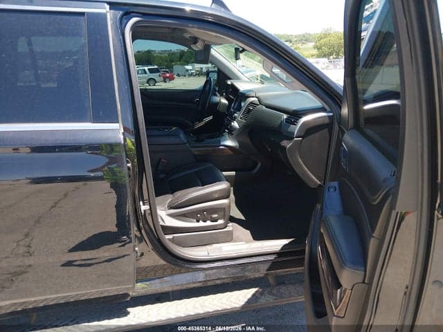 2019 CHEVROLET TAHOE LT 5