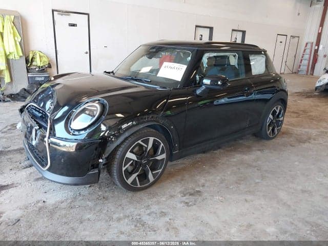 2025 MINI HARDTOP COOPER 2