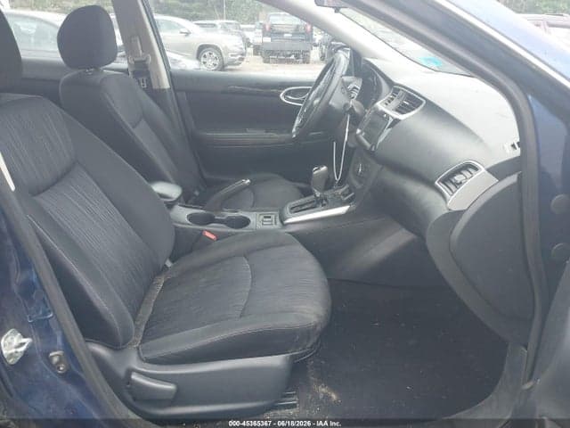 2019 NISSAN SENTRA SV 5