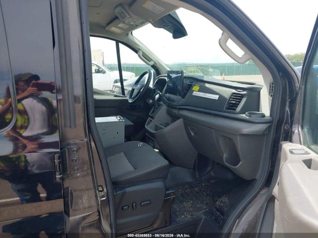 2022 FORD TRANSIT-150 5