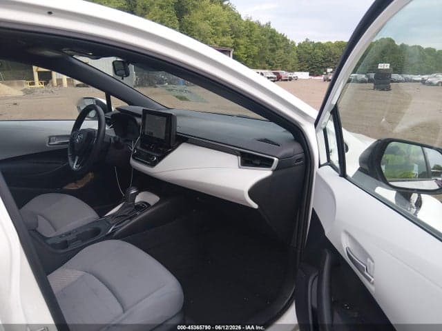 2026 TOYOTA COROLLA SE 5