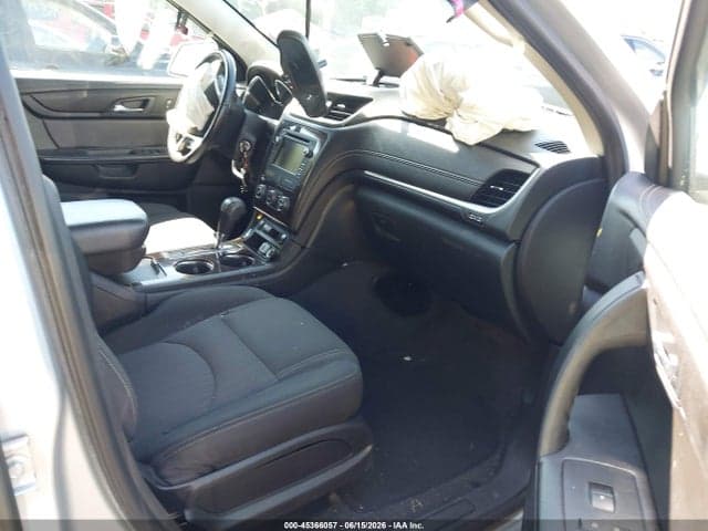 2017 CHEVROLET TRAVERSE 1LT 5