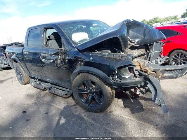 2024 RAM 1500 CLASSIC WARLOCK 4X4 5'7 BOX 1