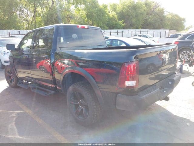2024 RAM 1500 CLASSIC WARLOCK 4X4 5'7 BOX 3