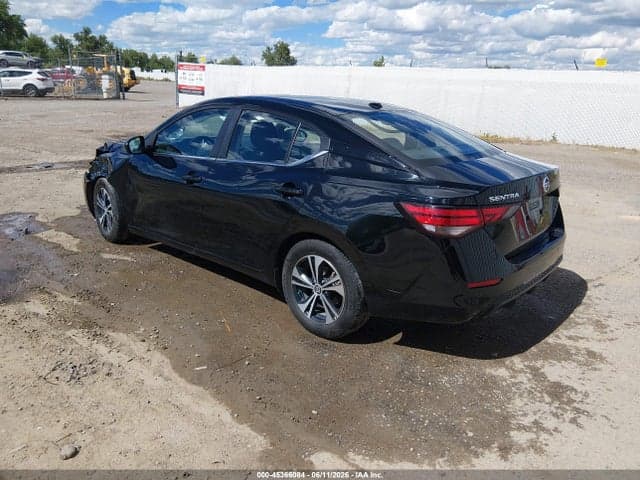 2022 NISSAN SENTRA SV XTRONIC CVT 3