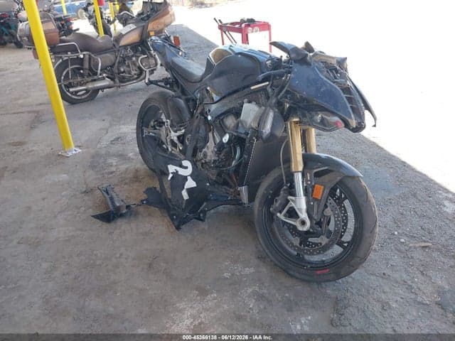2026 BMW S 1000 RR 1