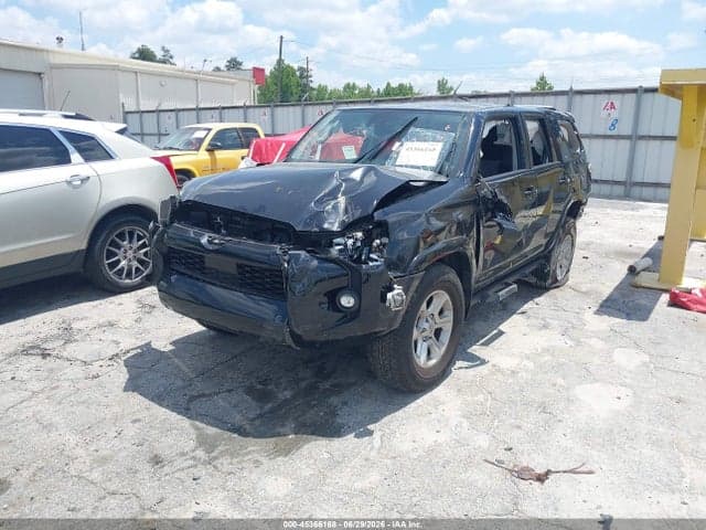 2024 TOYOTA 4RUNNER SR5 2