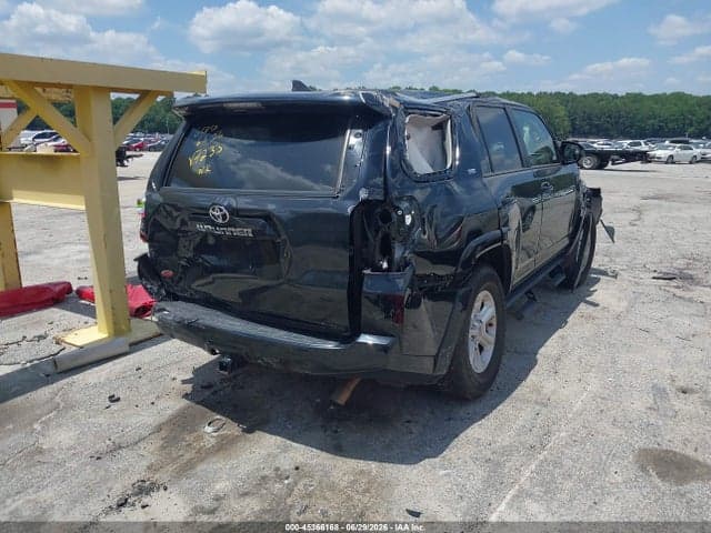 2024 TOYOTA 4RUNNER SR5 4