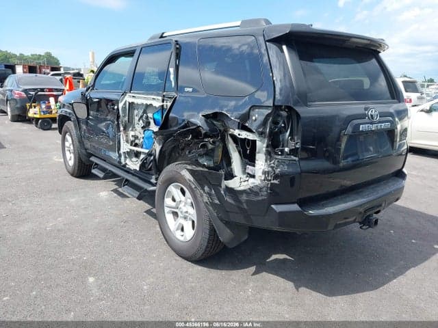 2022 TOYOTA 4RUNNER SR5 PREMIUM 2