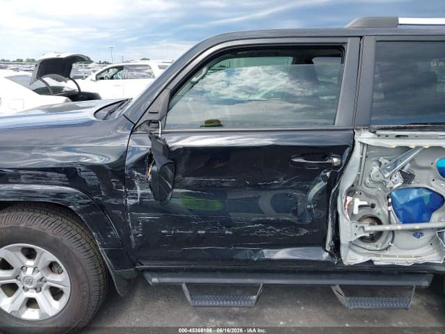 2022 TOYOTA 4RUNNER SR5 PREMIUM 16