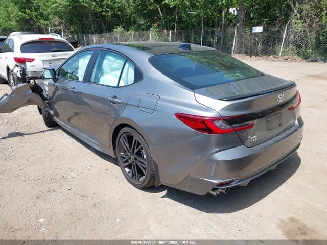 2025 TOYOTA CAMRY XSE 3