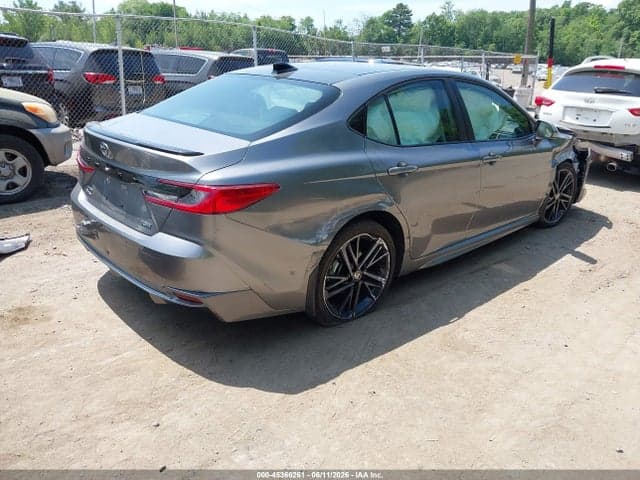 2025 TOYOTA CAMRY XSE 4