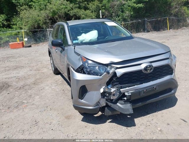 2021 TOYOTA RAV4 LE 1