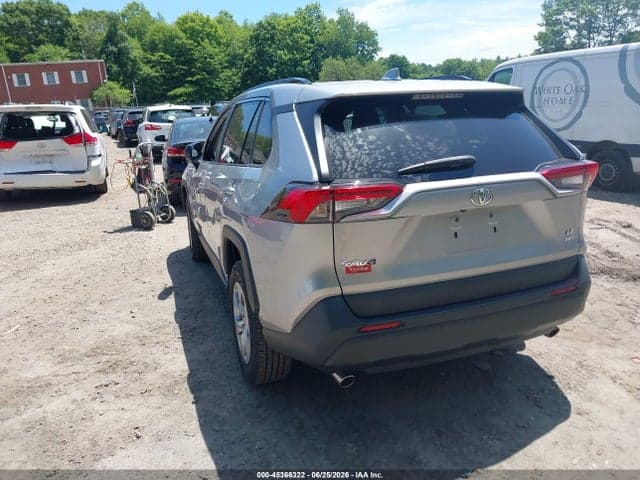 2021 TOYOTA RAV4 LE 3