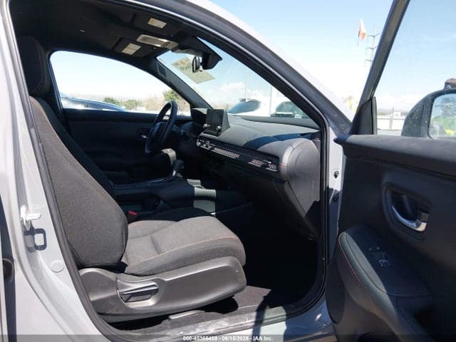 2025 HONDA HR-V 2WD SPORT 5