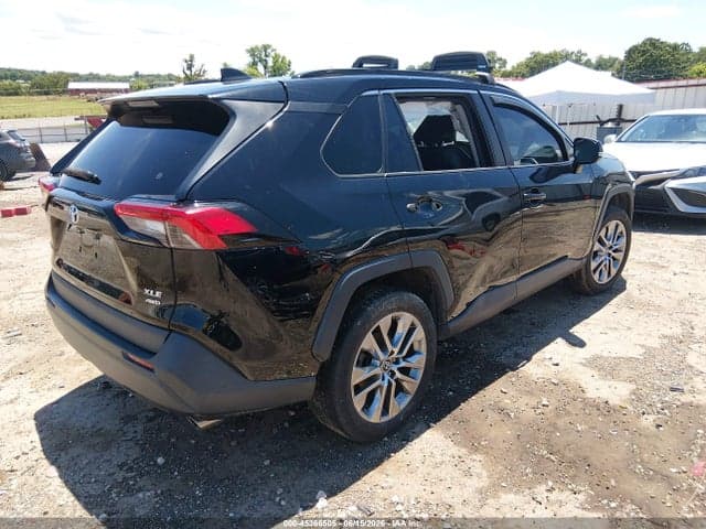 2019 TOYOTA RAV4 XLE PREMIUM 4