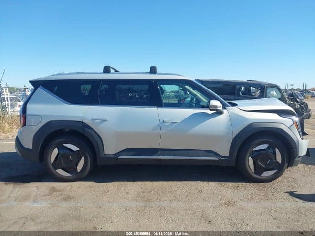 2026 KIA EV9 WIND 13
