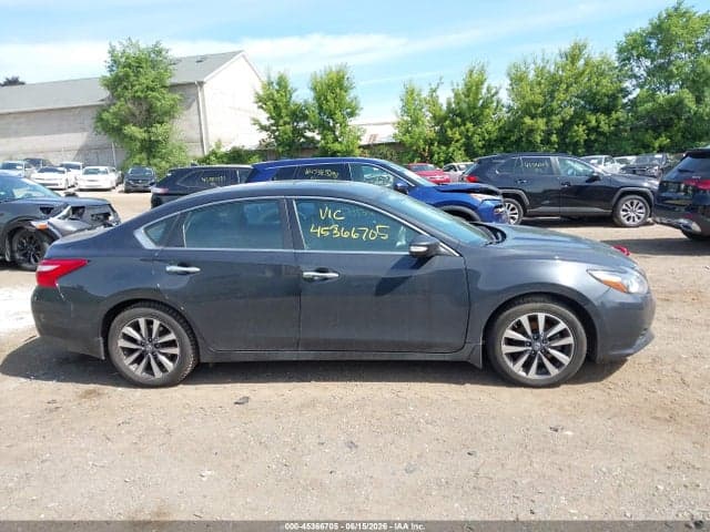 2017 NISSAN ALTIMA 2.5 SL 13