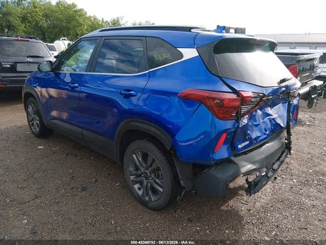 2021 KIA SELTOS S 3