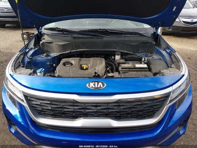 2021 KIA SELTOS S 10