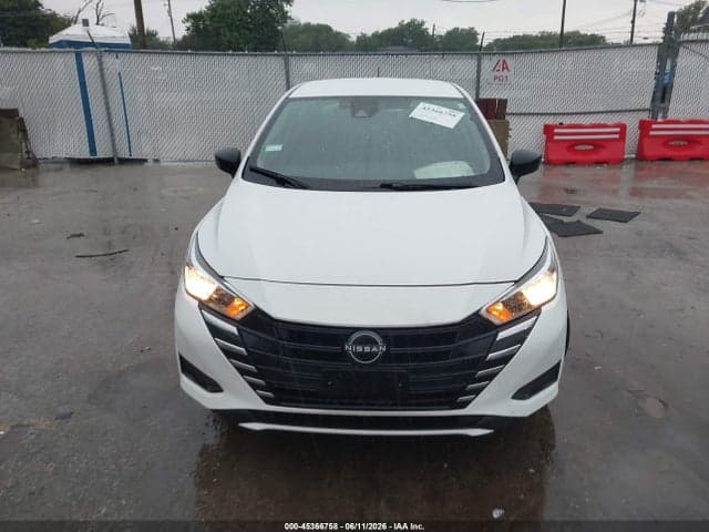 2024 NISSAN VERSA 1.6 S 11