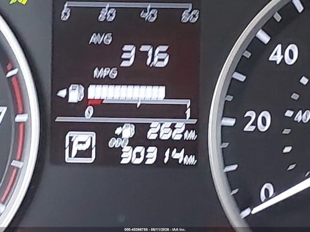2024 NISSAN VERSA 1.6 S 14