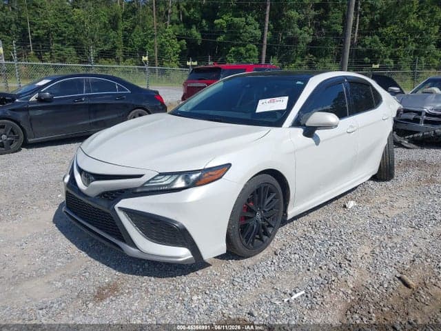 2022 TOYOTA CAMRY XSE 2