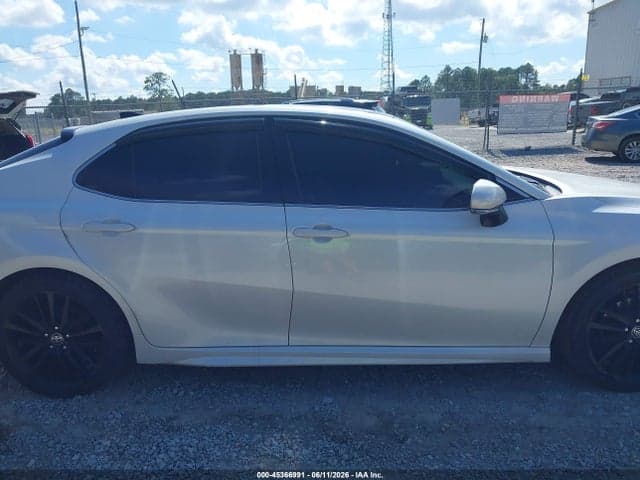 2022 TOYOTA CAMRY XSE 14