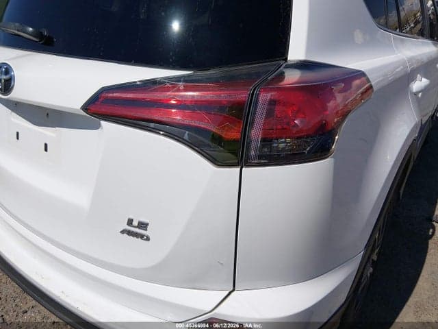 2017 TOYOTA RAV4 LE 6