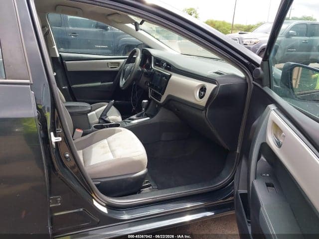 2017 TOYOTA COROLLA LE 5