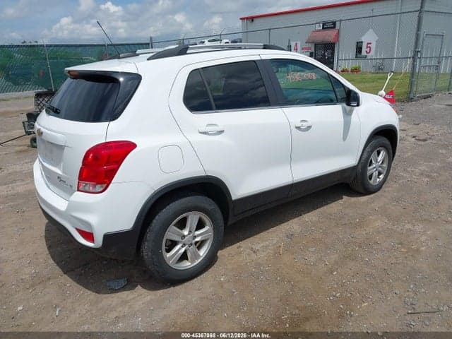 2020 CHEVROLET TRAX AWD LT 4