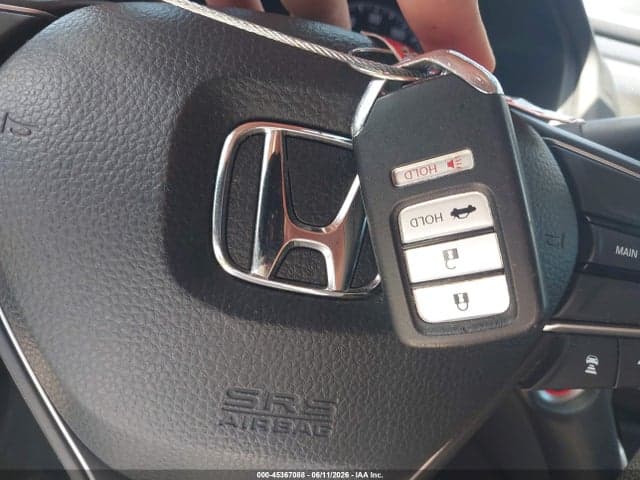 2019 HONDA ACCORD LX 11