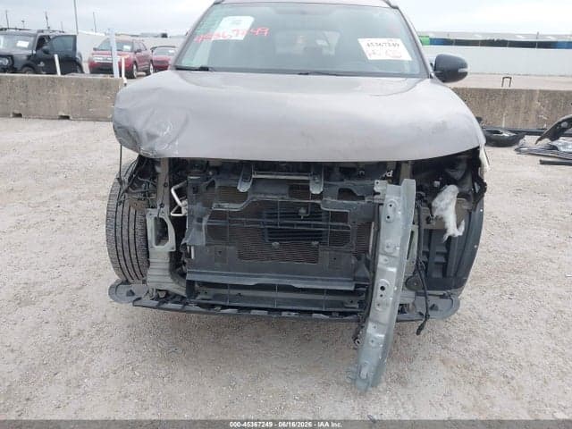 2018 MITSUBISHI OUTLANDER LE 6