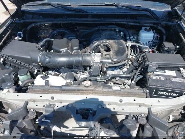 2023 TOYOTA 4RUNNER LIMITED 10