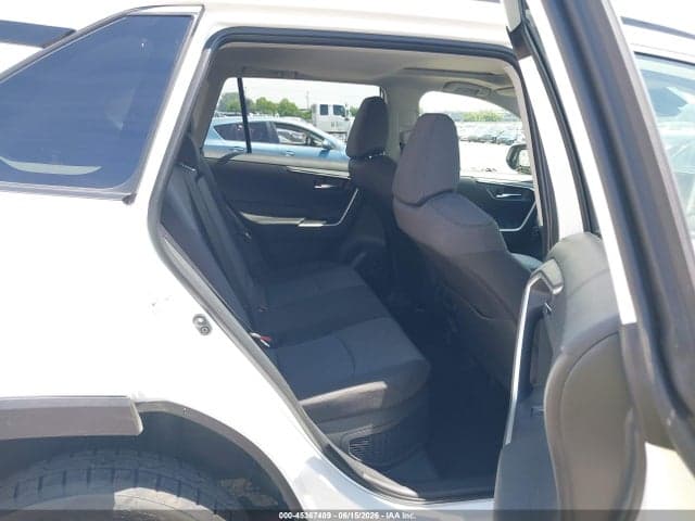 2025 TOYOTA RAV4 HYBRID XLE 8