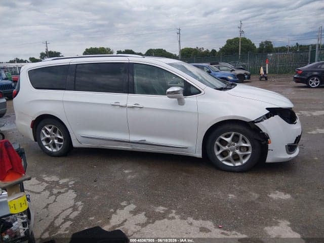 2020 CHRYSLER PACIFICA LIMITED 13