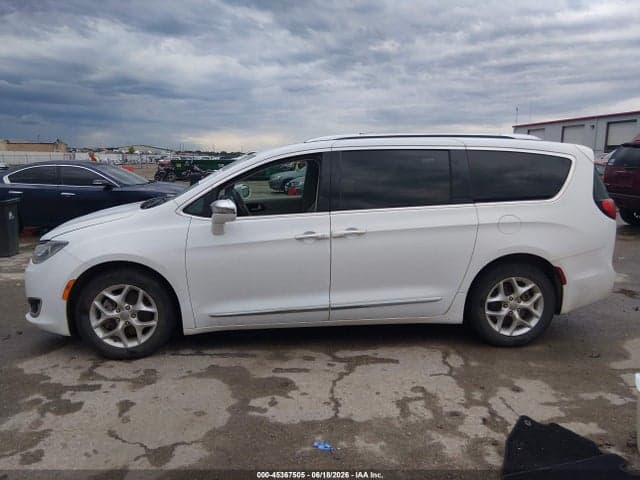 2020 CHRYSLER PACIFICA LIMITED 14
