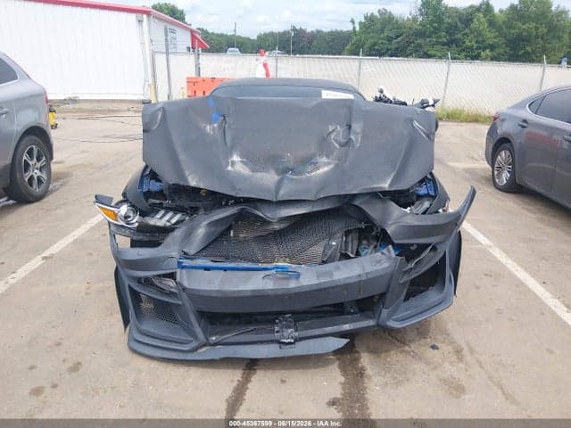 2017 FORD MUSTANG V6 13