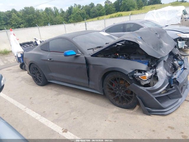 2017 FORD MUSTANG V6 14