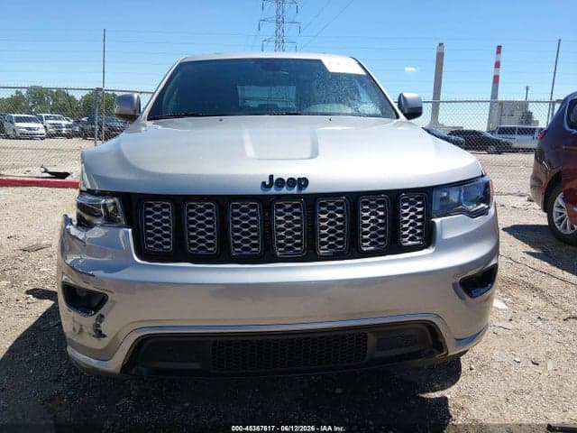 2017 JEEP GRAND CHEROKEE ALTITUDE 4X4 12