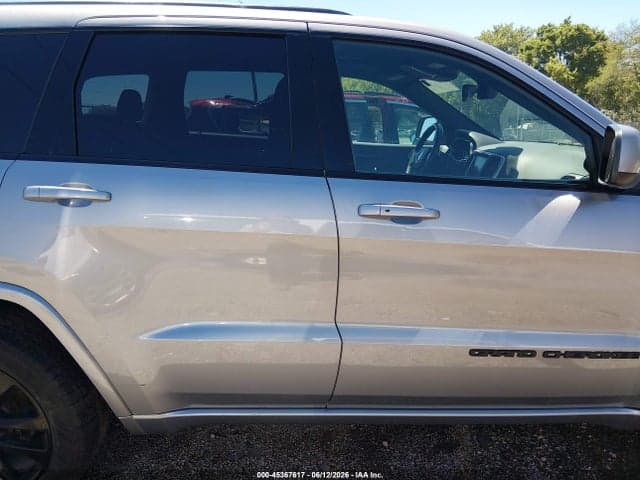 2017 JEEP GRAND CHEROKEE ALTITUDE 4X4 13