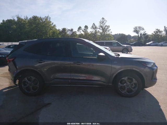 2024 FORD ESCAPE ST-LINE 14