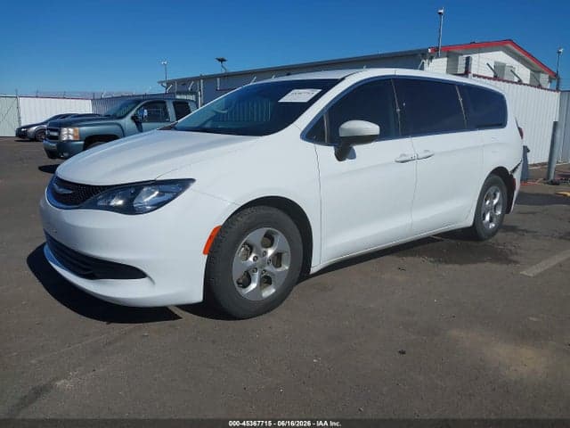 2017 CHRYSLER PACIFICA LX 2
