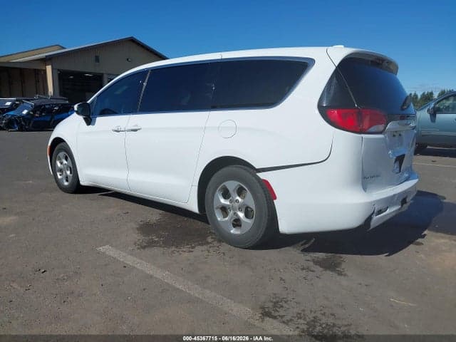 2017 CHRYSLER PACIFICA LX 3