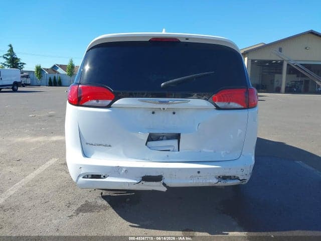 2017 CHRYSLER PACIFICA LX 6