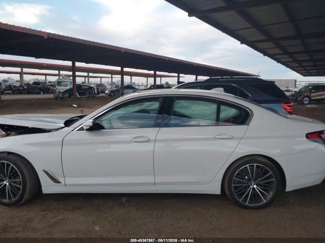 2021 BMW 530I 14